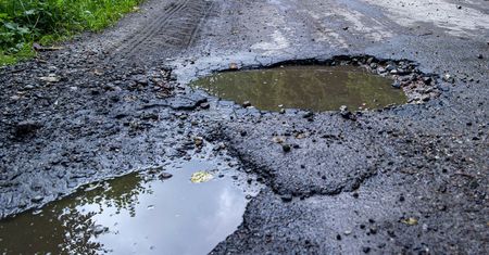 Spór o 400 metrów drogi. Sprawa wraca od sześciu lat
