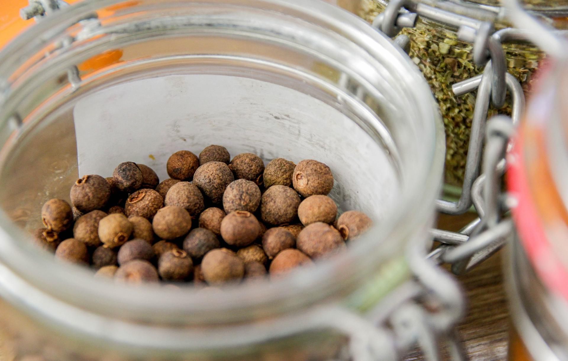 Ziele angielskie ma właściwości przeciwbakteryjne i przeciwgrzybicze