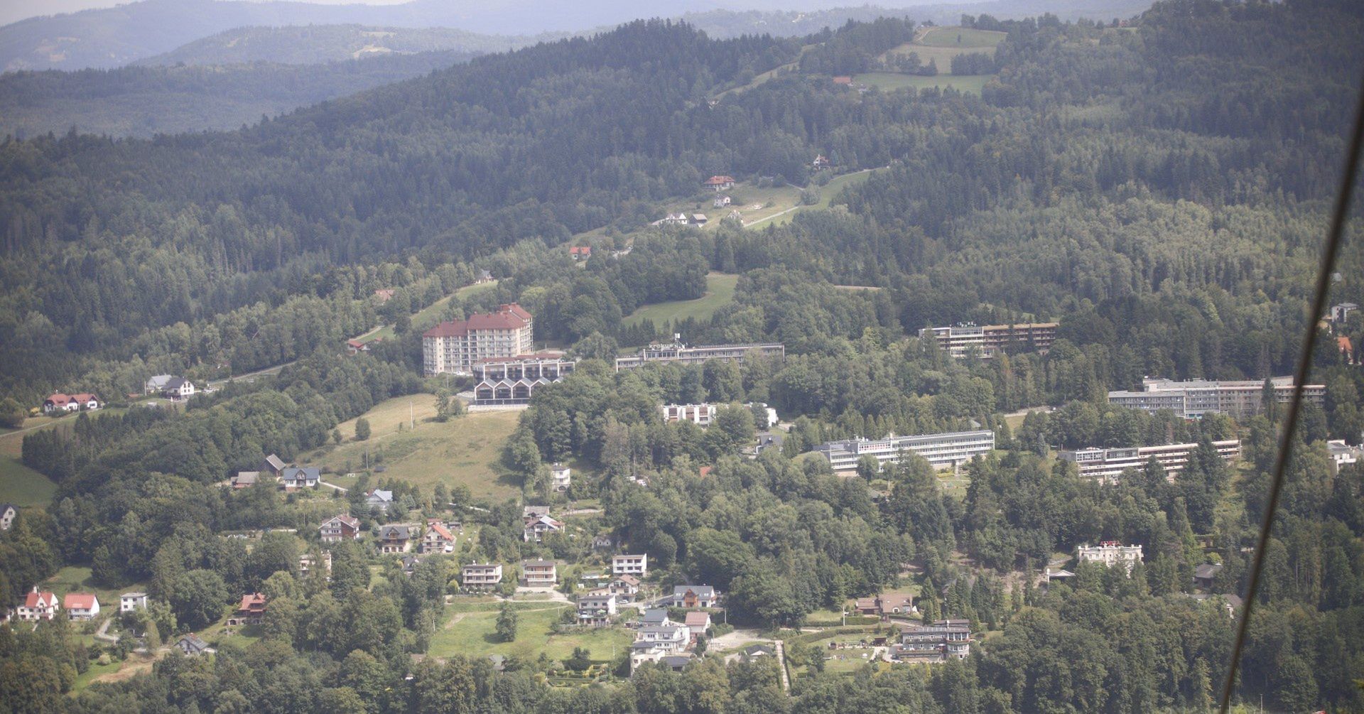 Kolej Skolnity w Wiśle - widok, który zachwyca o każdej porze roku