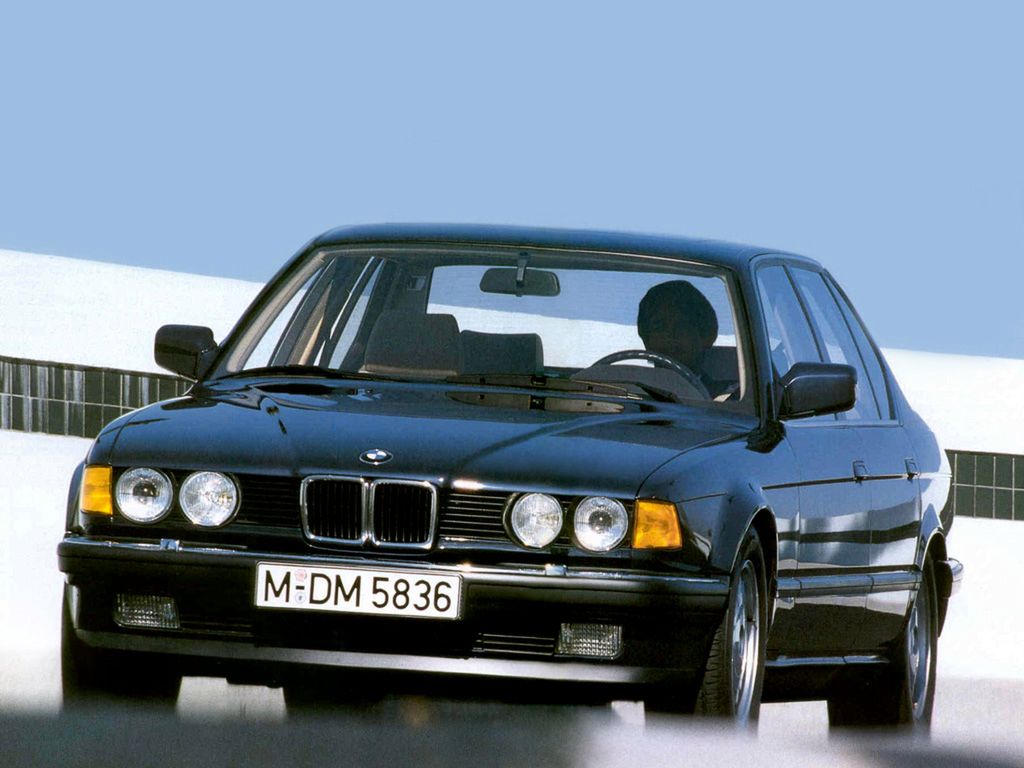 BMW Serii 7 19