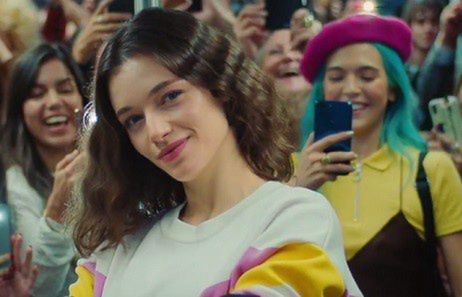 Mona Lisa ucieka z Luwru w nowej reklamie Perrier (wideo)