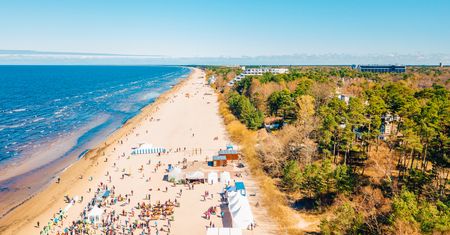 Łotewski Sopot zachwyca. Po sezonie także nie traci uroku