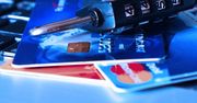 UOKiK prowadzi postępowanie wobec pięciu znanych banków. Chodzi o...