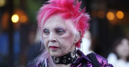 Krystyna Mazurówna zaplanowała swój pogrzeb. "Mają mnie spalić. (...) Przez SRACZYK w samolocie spuścić"