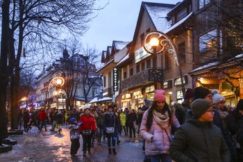Pogoda w Zakopanem. Prognoza na niedzielę 7 grudnia. Chłód i możliwe lokalne mgły