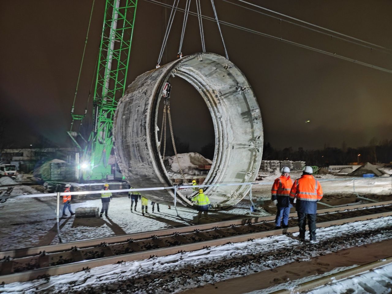 Łódź: Spółka PKP Polskie Linie Kolejowe zajmuje stanowisko w sprawie tunelu. Jest wola żeby go zbudować, jednak nie za wszelką cenę