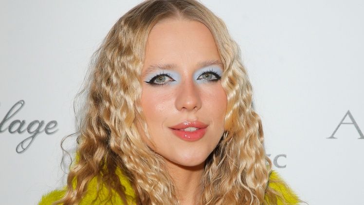 Internauci krytykują stylizację Jessiki Mercedes