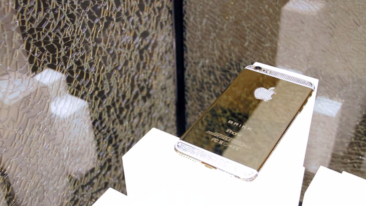 iPhone 6s jeszcze nie miał premiery, ale możesz już zamówić luksusową wersję za... 750 tysięcy złotych