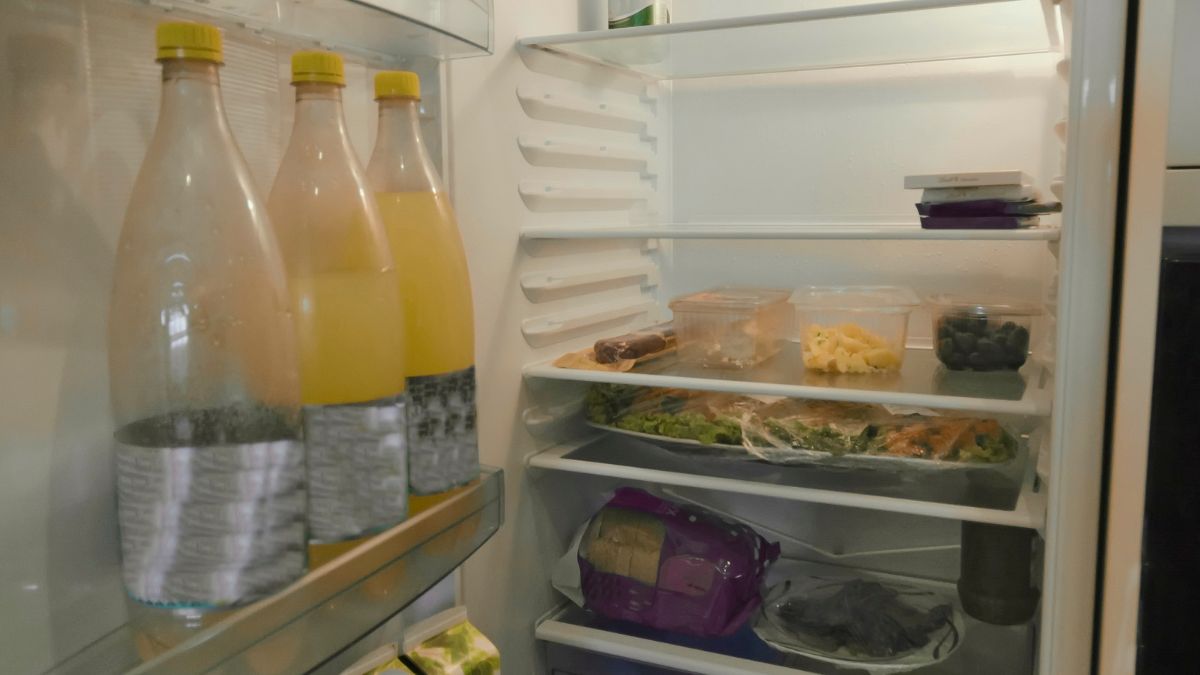 Jak długo jedzenie wytrzyma w lodówce, kiedy nie ma prądu? 