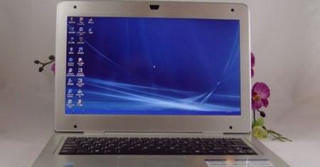 Chiński klon MacBooka Air