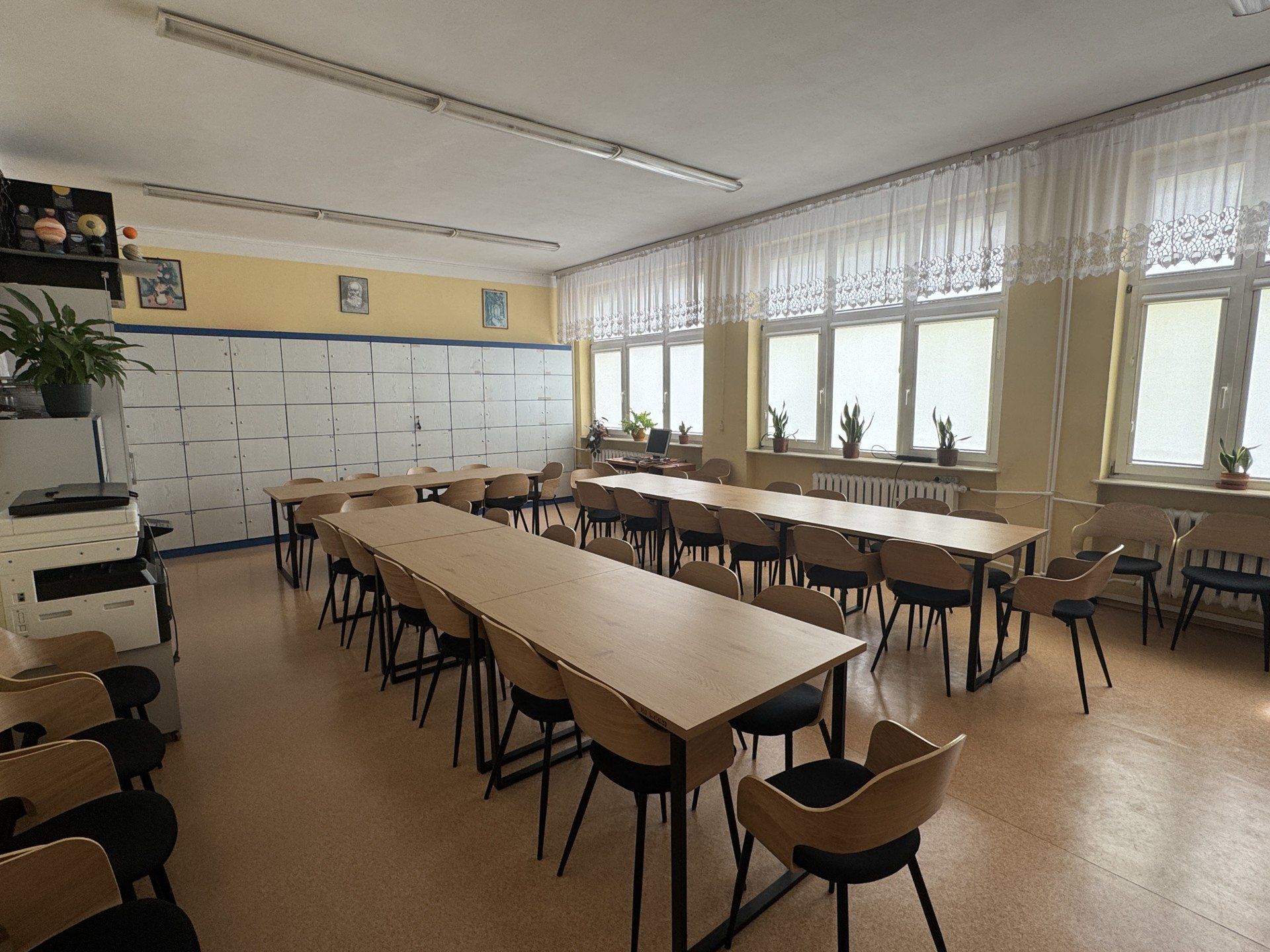 Dla ponad 20 tysięcy legnickich uczniów zabrzmi dziś pierwszy dzwonek