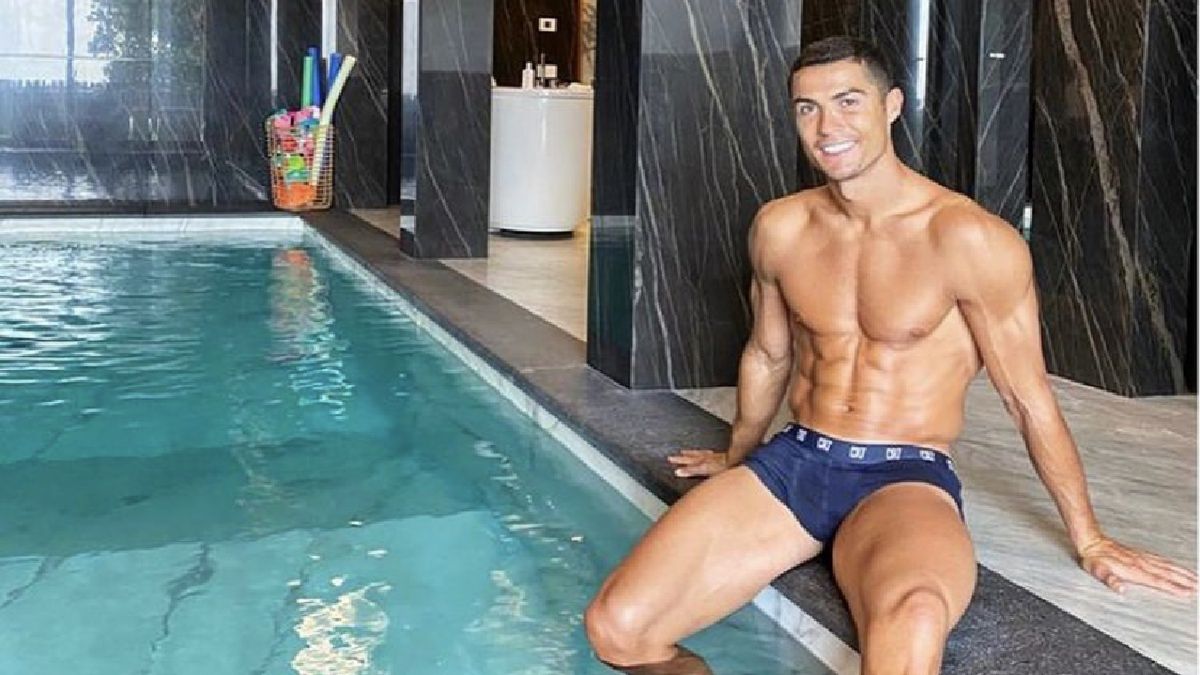 ile zarabia Ronaldo na godzinę