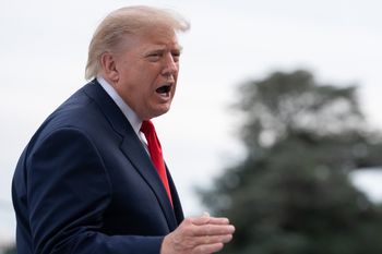 Trump obrywa za paliwowy deal z Rosją. Tak odpowiedział Europie