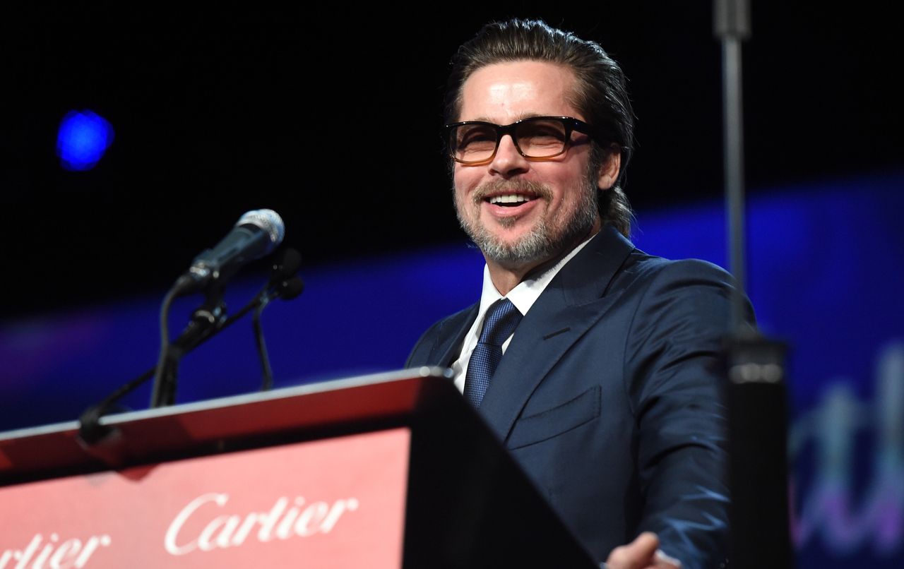 Fasolowy incydent. Brad Pitt bez zażenowania opowiada o swoim "wypadku"