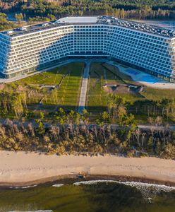 Gigantyczny hotel na polskim wybrzeżu świeci pustkami. Co dalej?