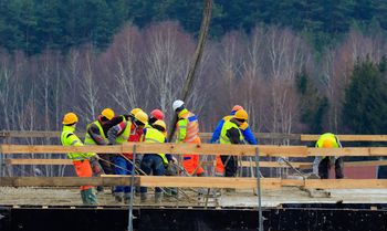 Firmy chcą zatrudniać. Brakuje pracowników
