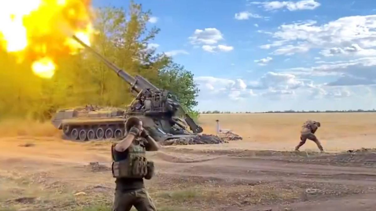 Rosjanie mają problem, musieli wycofać z linii frontu ciężkie działa samobieżne 