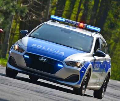 Chciał trenować dzieci z Ukrainy. 50-latek aresztowany za dziecięcą pornografię