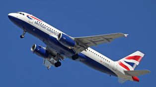 British Airways BA919: dwa alarmy przeciągnięcia podczas podejścia na Heathrow