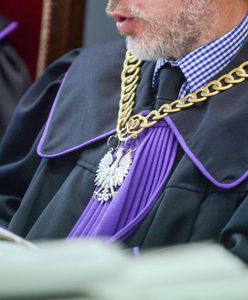 Oskarżony o wielokrotne gwałty na synu swojej partnerki. Matka też z zarzutem