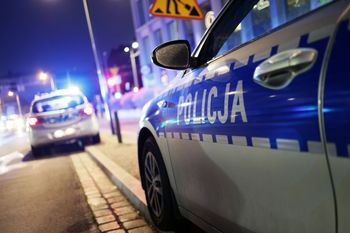 Fatalna interwencja k. Poznania. Ranna policjantka. 39-latek nie żyje