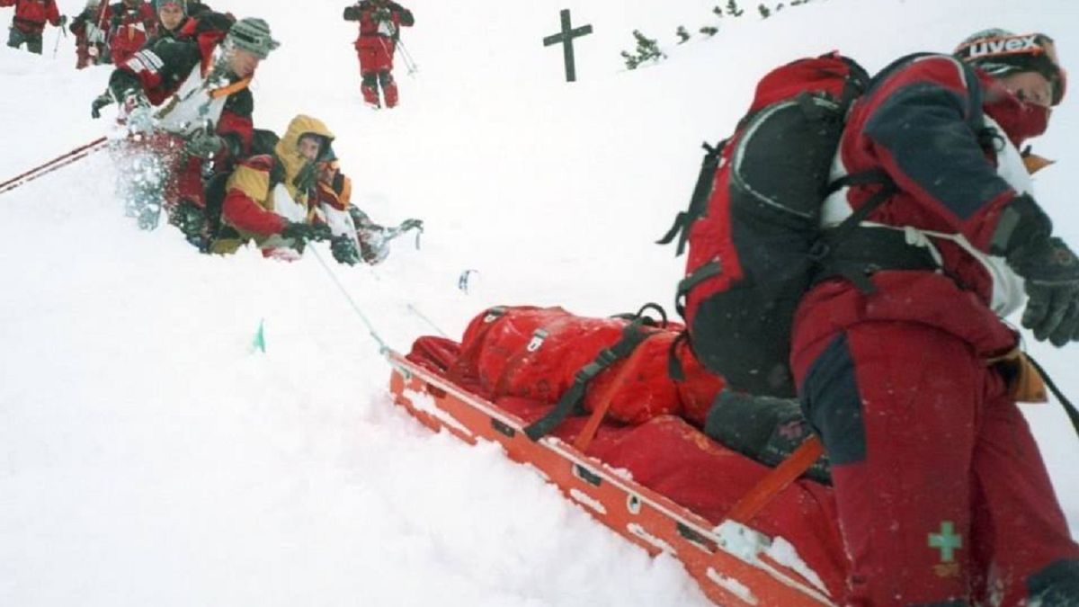 Lawina porwała licealistów. Dziś rocznica tej tragedii 