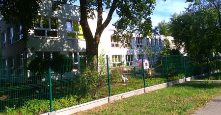 Warszawa. Policja szuka zwyrodnialca z Bielan. Napada na dziewczynki