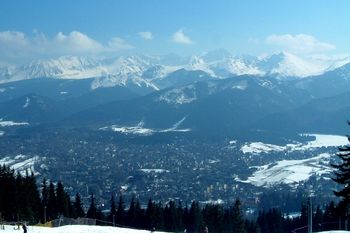 Pogoda w Zakopanem. Prognoza na poniedziałek 23 lutego. Chłodno i przelotne opady