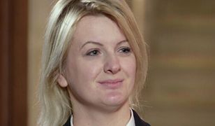 Była bankrutką, teraz chwali się drogimi prezentami. Znalazła sponsora