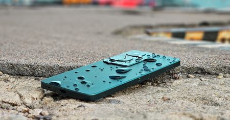 OPPO Reno11 F 5G już w Polsce. Z tym smartfonem nie musisz się obchodzić jak z jajkiem