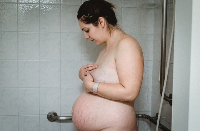 Matka trójki dzieci pokazała jak naprawdę wygląda ciało po ciąży