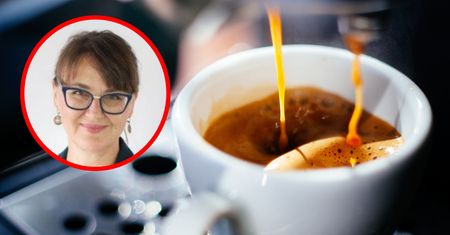 Ryzyko złamań u osób pijących kawę. Badania nie pozostawiają  złudzeń