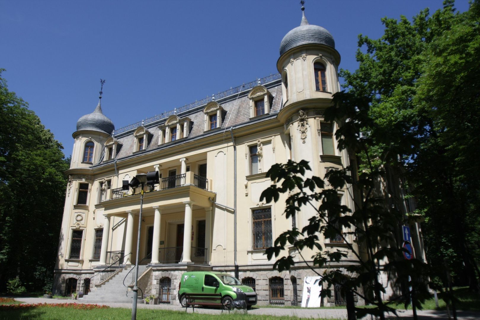 Tu Noc Muzeów zaczyna się o godzinie 17. Szczegóły na stronie: https://www.muzeum.org.pl/noc-muzeow-2025/