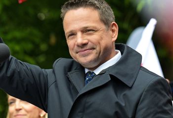 Już tak nie wygląda. Stylistka oceniła zmianę wizerunku Trzaskowskiego