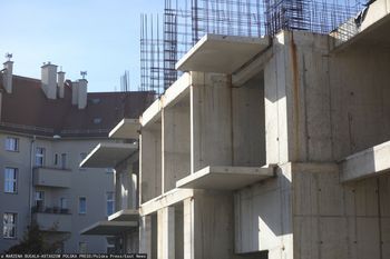 Afera HREIT. Areszt dla dyrektor sprzedaży mieszkań