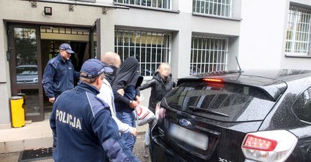 Kuria reaguje na zatrzymanie duchownych. Wydano oświadczenie