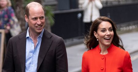 Kate Middleton i książę William błyszczą na jordańskim "royal wedding". Księżna postawiła na wybiegową suknię