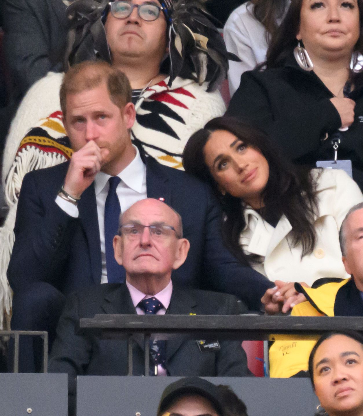 Zadowoleni  Harry i Meghan na ceremonii otwarcia Invictus Games