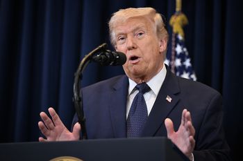 Działo się w nocy. Trump ostro reaguje na minowanie Cieśniny Ormuz