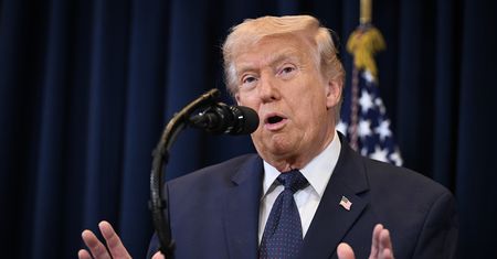 Działo się w nocy. Trump ostro reaguje na minowanie Cieśniny Ormuz