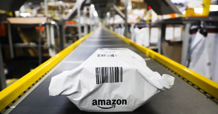 Amazon przeznaczy 2 mld dol. na walkę ze zmianami klimatycznymi