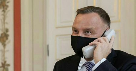 Zdjęcie prezydenta Andrzeja Dudy pod lupą internautów. Zareagował jego rzecznik