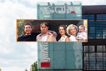 Siedziba Agory i plakat "Teściów 3", fot. mat. prasowe