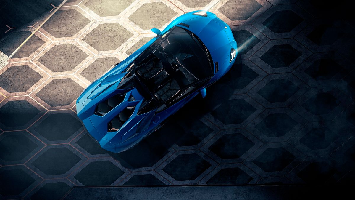 Lamborghini Aventador to topowy model, oferowany od początku z silnikiem V12. Następca też taki dostanie.