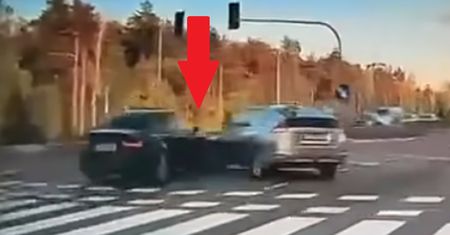 Wypadek w Ząbkach. Media: 185 km/h na liczniku Audi