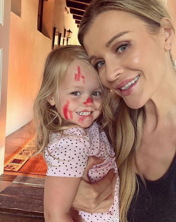 Joanna Krupa z córką Ashą