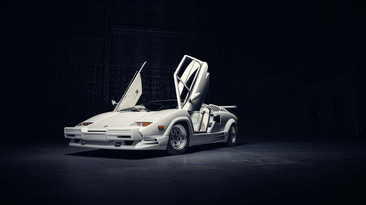 Lamborghini Countach 25th Anniversary