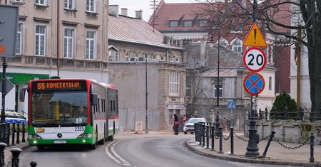 Sześć dni po katastrofie budowlanej w Lublinie ulica znów dostępna dla mieszkańców i kierowców