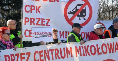 PiS przepadło. CPK aktualne? Wyjdą na ulice. "Żyjemy na bombie"