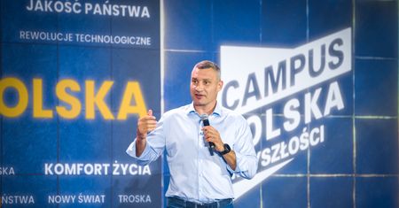 Kliczko o pierwszych dniach wojny. "Powiedzieli: z kałasznikowami na czołgi nie pójdziemy"